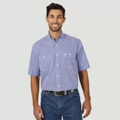 Wrangler Men's George Strait Print Short Sleeve Shirt