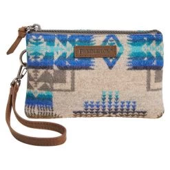 Pendleton | Chief Joseph Three Pocket Keeper