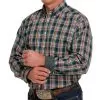 Cinch Men's Plaid Print Button-Down Shirt