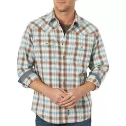 Wrangler Men's Retro Contrast Trim Plaid Snap Shirt